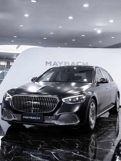 深圳138岚图汽车的售后服务让用户无忧出行，迈巴赫未来的豪华车趋势