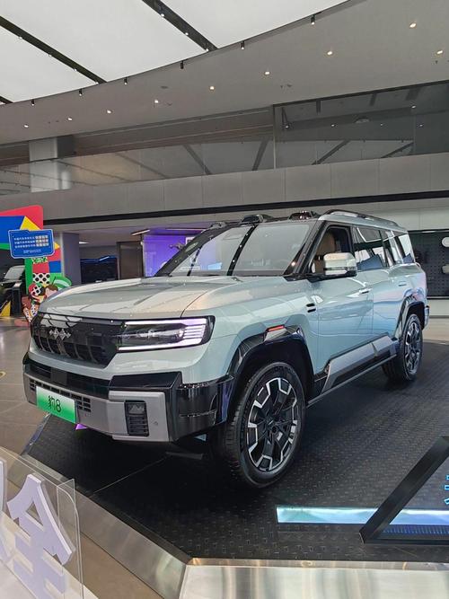 深圳138比亚迪方程豹硬派越野的爆款，英菲尼迪35周年与你共成长